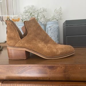 Brown, Steve Madden booties